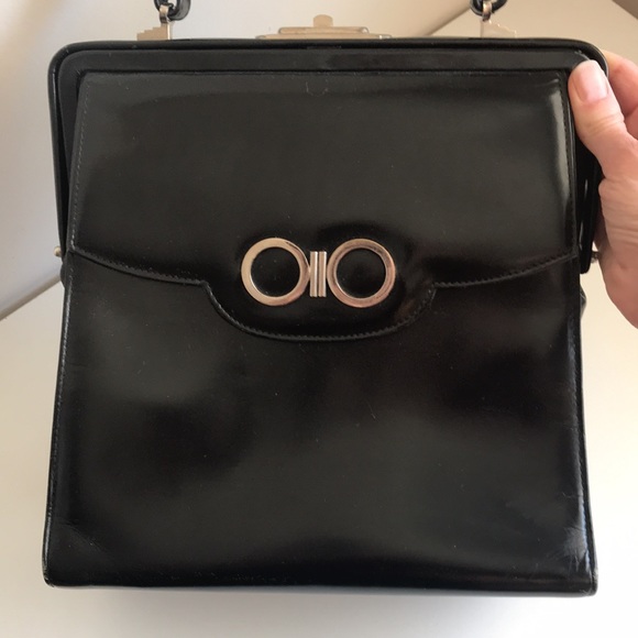 Sweetest Vintage Handbag - Picture 3 of 9